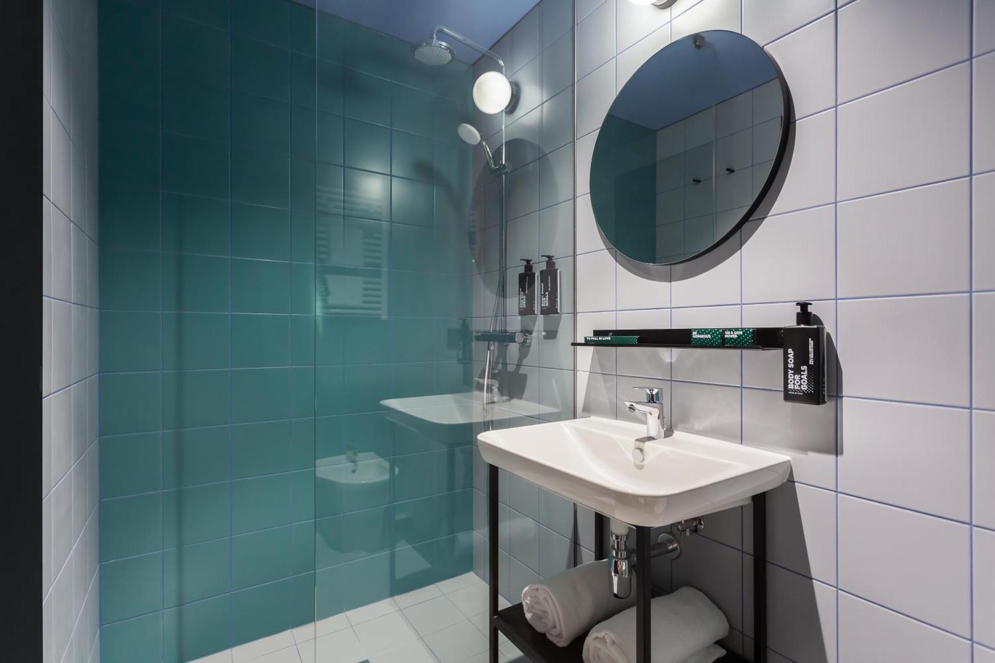 Hostel Cx Milan Nom Zewnętrze zdjęcie
